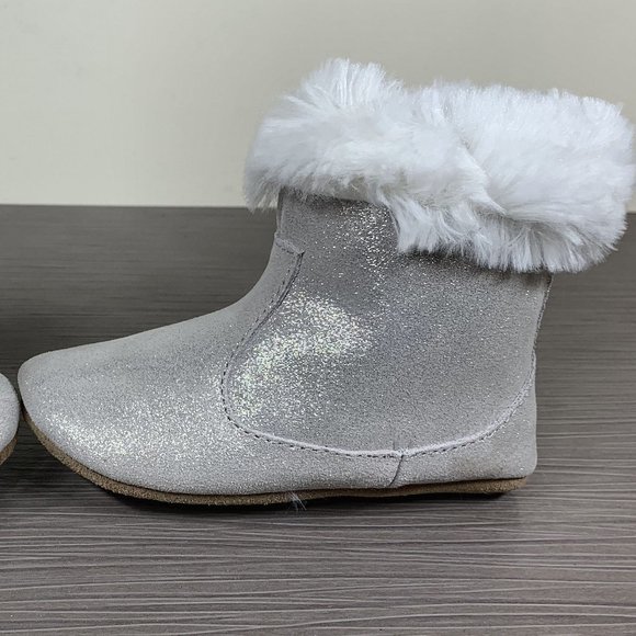 Robeez 'Thea Twinkle' Bootie, Grey Leather, Walker Size 24 months - Picture 9 of 11